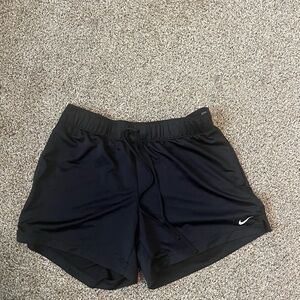 Nike Black Athletic Shorts Lightweight Moisture-Wicking